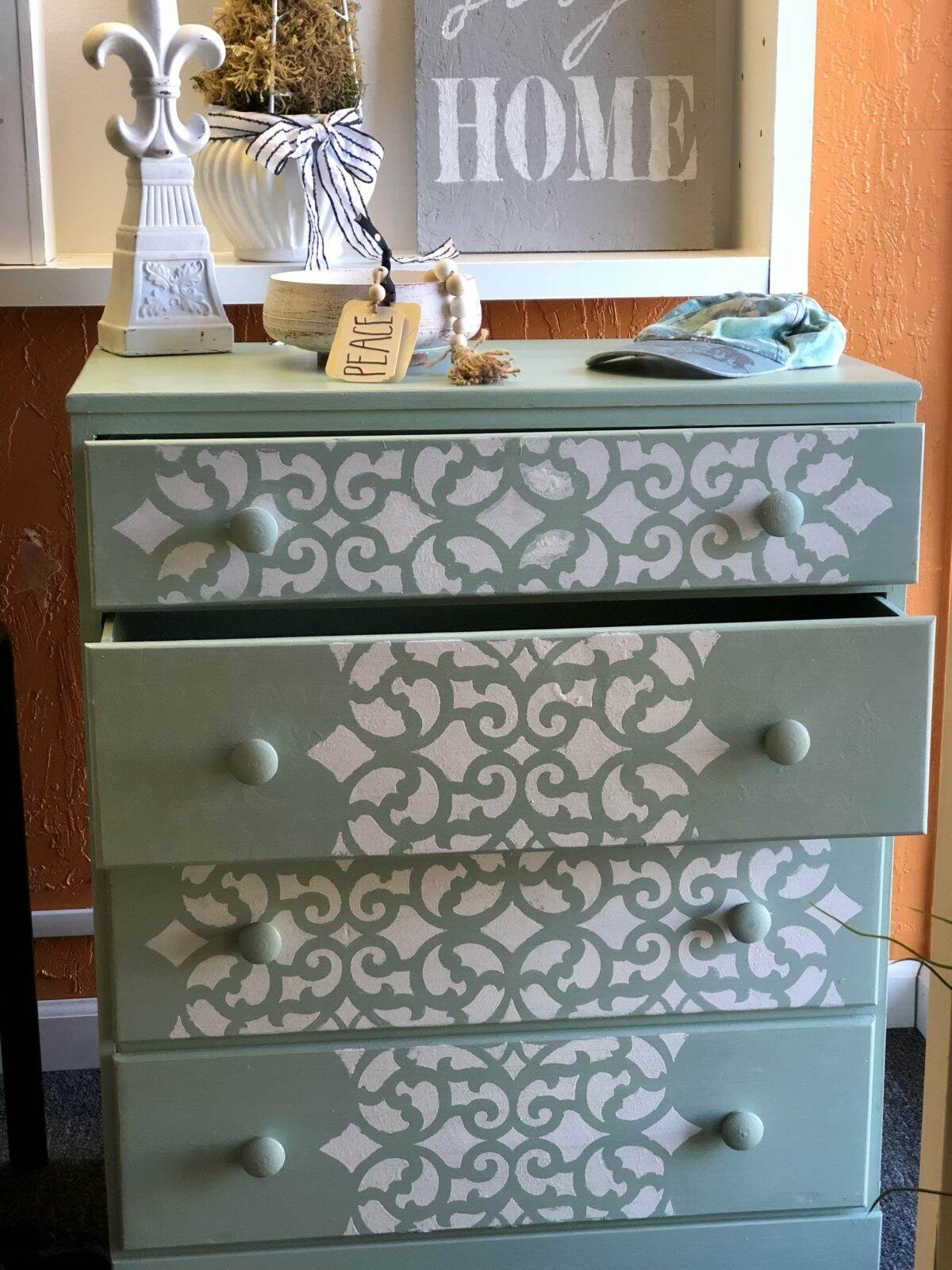 painted furniture, rescued furniture, repurposing furniture, create with cynthia