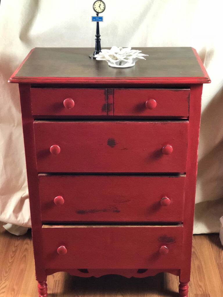 create with cynthia, cynthia nessel, painted furniture, diy painted furniture, annie sloan chalk paint, vintage wood dresser