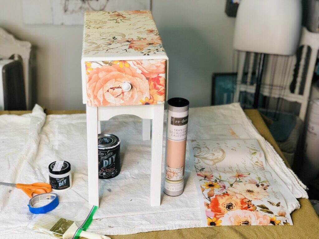 Little end Table Makeover on Create With Cynthia