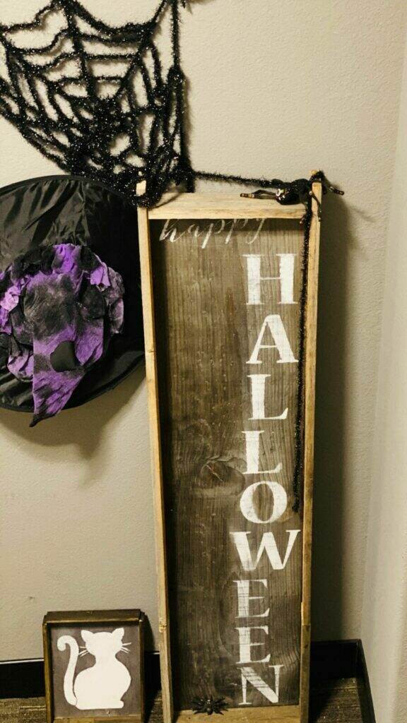 create with cynthia, cynthia nessel, halloween sign, front door halloween decor, essential stencil, debi's design diary diy paint, Rust-Oleum, frog tape