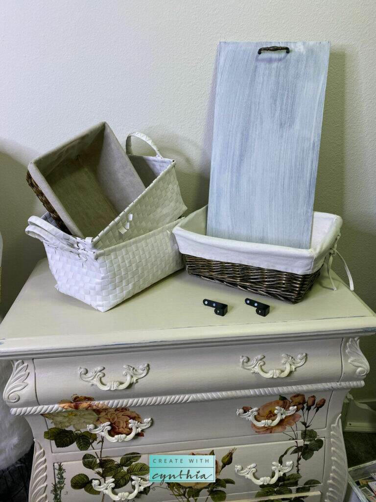 create with cynthia, cynthia nessel, old ladder bathroom storage ideas, old ladder storage ideas, old ladder bathroom decor, ladder shelf decor bathroom,