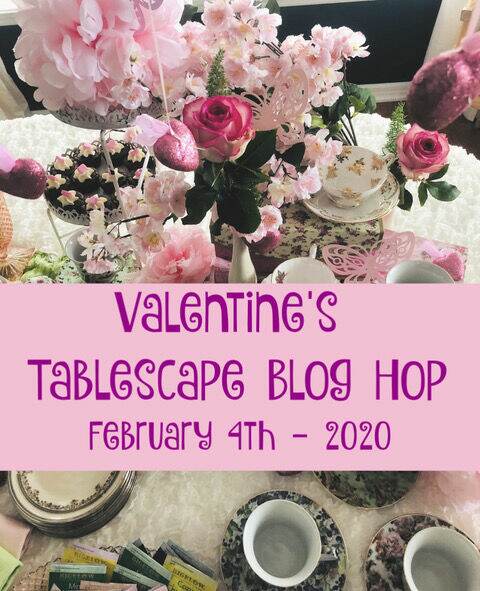 Valentine's Tablescape Blog Hop on Weekly Round Up.