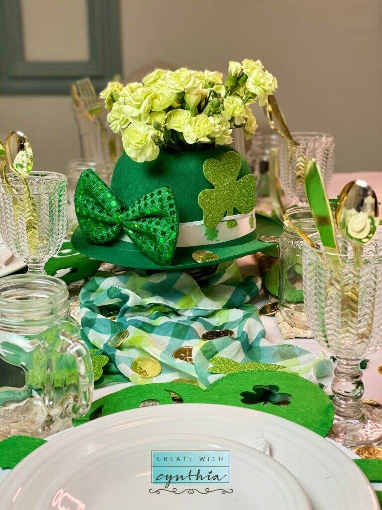 Dollarstore, dollarstorestpatricksday, stpatricksday, tablesetting, tabledecor, createwithcynthia, cynthianessel, diyhomedecor, homedecor, vintagefurnituremakeover