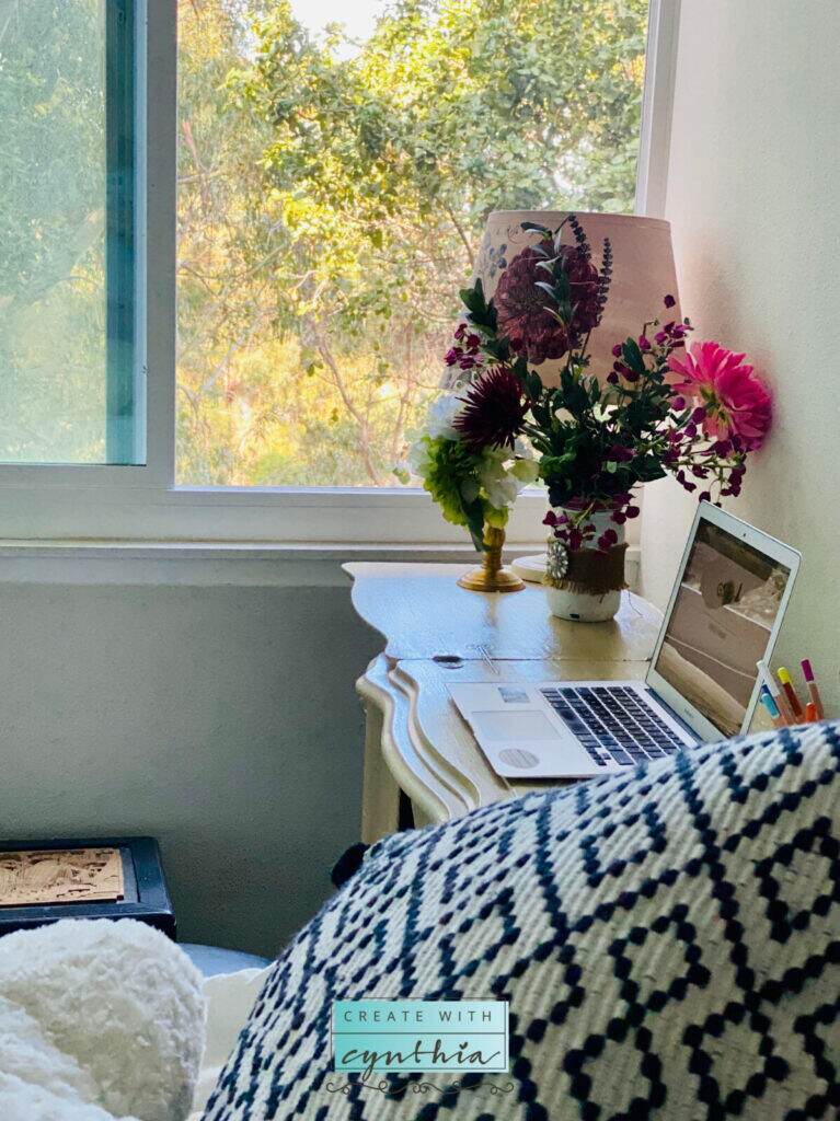 New desk space in the bedroom