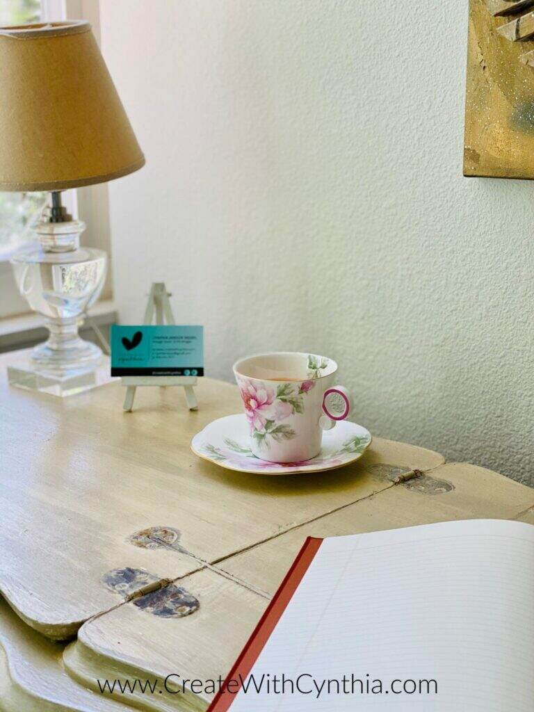 Teacup on the desk.