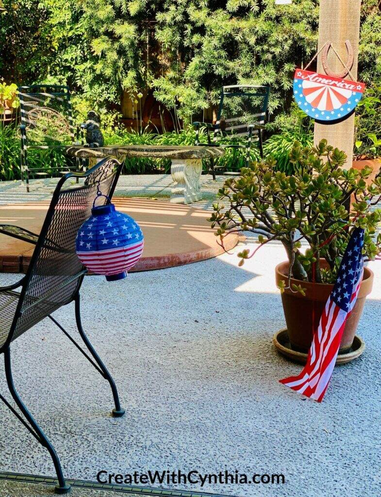 Celebrating Red, White and Blue Tablescape in the backyard.